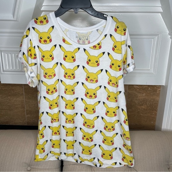 Mighty Fine Tops - Bg: Mighty Fine Pokémon all over PIKACHU Print Short Sleeve T Shirt Sz L roll up